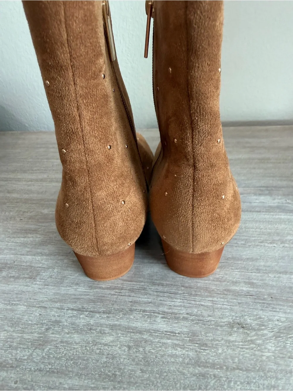 Corkys Brown Suede Studded Such a Tease Zip Square Toe Block Heel Ankle Boots 8